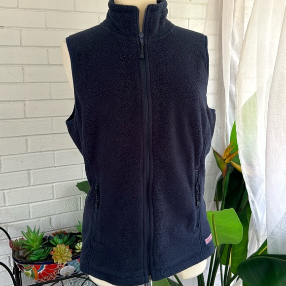 Vineyard Vines Women’s Westerly Fleece Vest - Picture 1 of 6